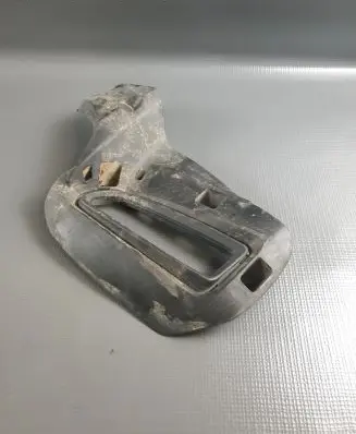 Chevrolet Camaro Fog light bracket 00100100