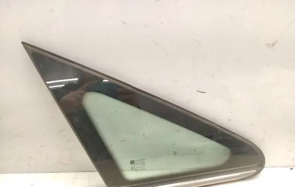 Opel Zafira B Front triangle window/glass 43R007951 13123923 AS2