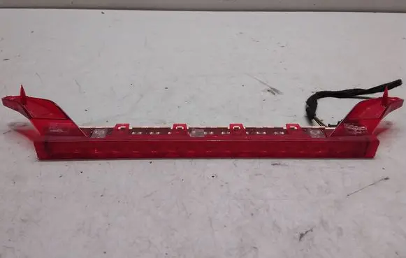 BMW 1 E81 E87 Third/center stoplight 6924673