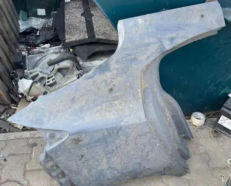 Mazda 3 III Side car body part 