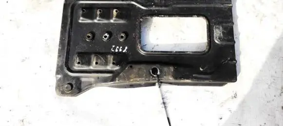 Mercedes-Benz C W203 Battery box tray 
