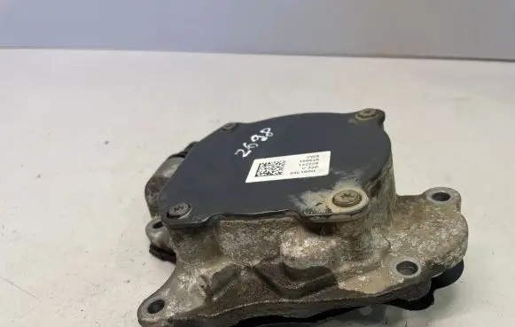 Volkswagen Polo V 6R Vacuum pump 03L145207