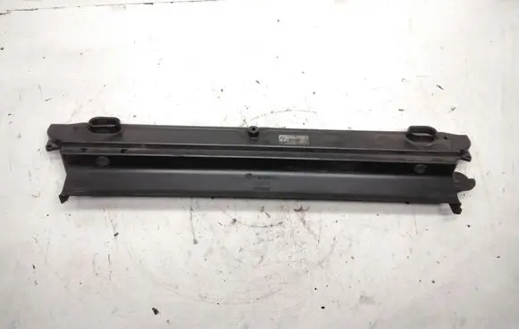 BMW 5 E60 E61 Top upper radiator support slam panel 7787830