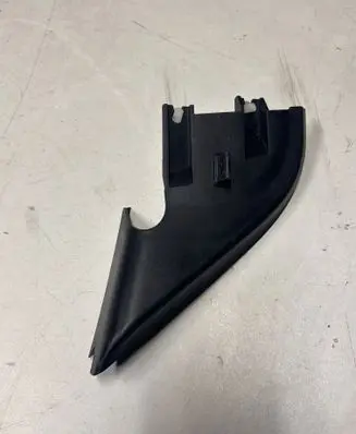 Volkswagen PASSAT B7 Other front door trim element 561837994