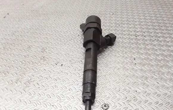 Renault Laguna II Fuel injector 0445110021 7700111014