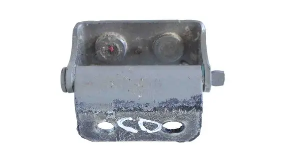 Tailgate/trunk/boot hinge