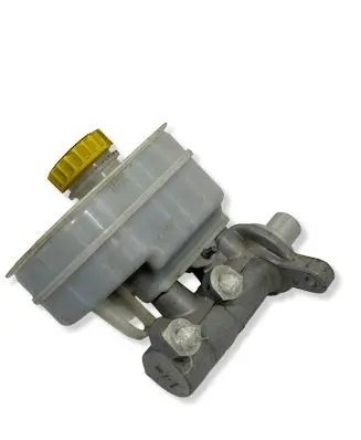 Iveco Daily 6th gen Master brake cylinder 0204Y24459