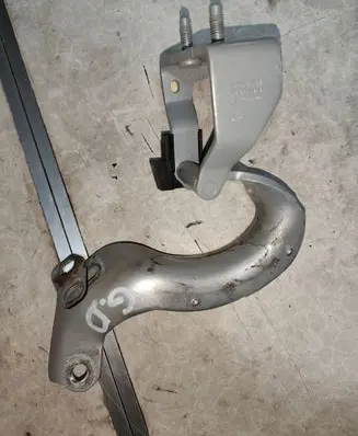 Audi A6 S6 C6 4F Tailgate/trunk/boot hinge 4F9827300B