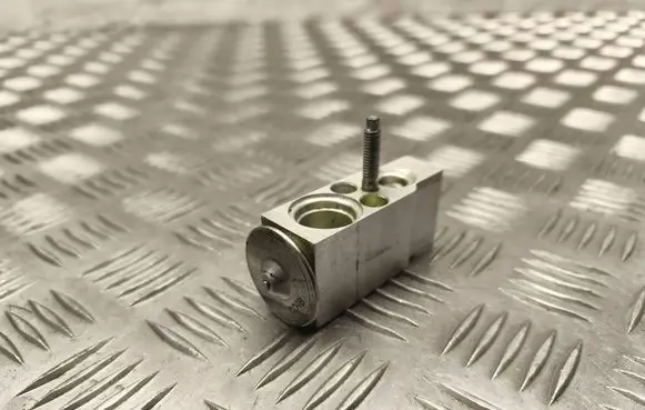 Fiat Punto (199) Air conditioning (A/C) expansion valve 
