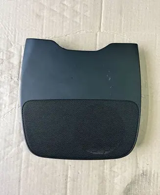 Hyundai Santa Fe Dash center speaker trim cover 84715S1100