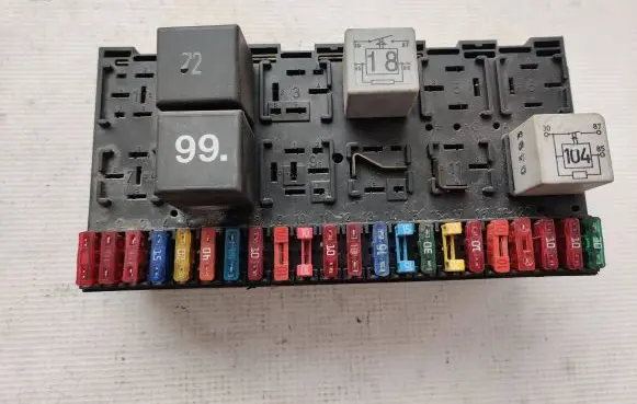 Volkswagen Transporter - Caravelle T4 Fuse box set 357937039
