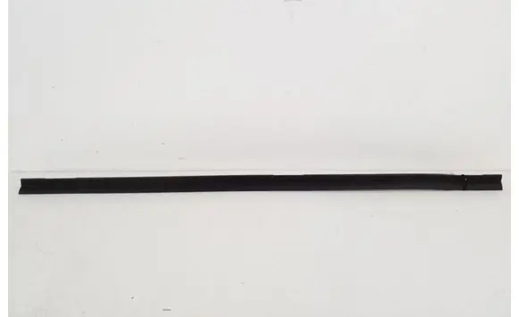 Mercedes-Benz GLB x247 Other front door trim element A2477273101