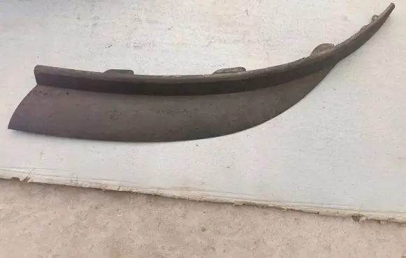 Opel Astra J Front bumper lip 13264407