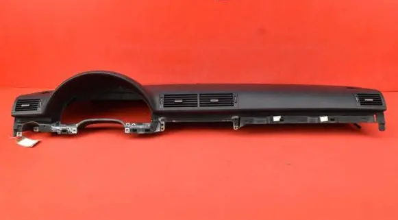 Audi A4 S4 B7 8E 8H Dashboard