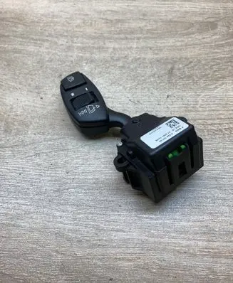 BMW 5 E60 E61 Wiper control stalk 6924107