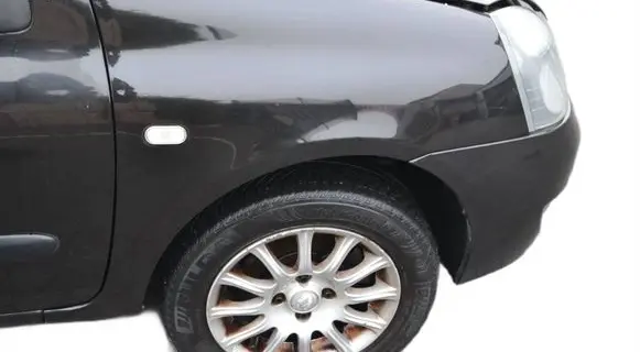 Renault Clio II Fender 