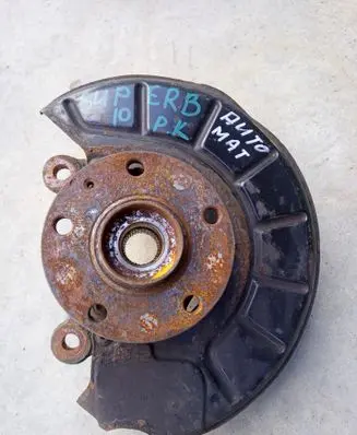 Skoda Superb B6 (3T) Front wheel hub
