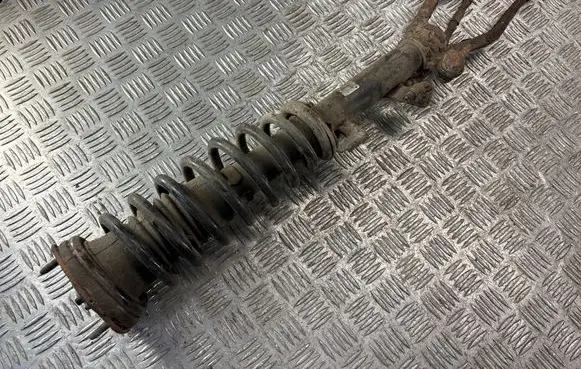 Front shock absorber with coil spring