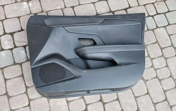 Opel Mokka B Coupe rear side trim panel 98637407YX