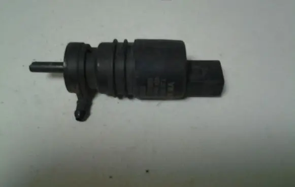 Audi A6 S6 C6 4F Windscreen/windshield washer pump 1J5955651