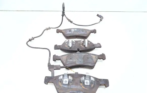 Mercedes-Benz ML W164 Brake pads (front) A2205453128 A1645404633