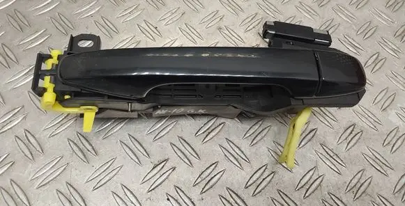 Toyota Avensis T270 Rear door exterior handle 