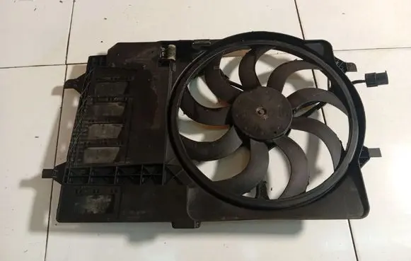 Mini One - Cooper R50 - 53 Radiator cooling fan shroud 1742147557702