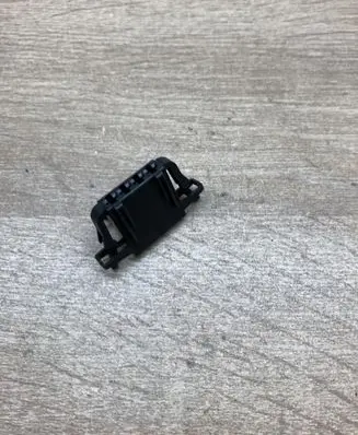 Volkswagen Touareg I Plug wire 14680 1J0972704