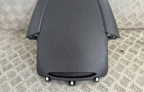 Opel Combo E Glove box 9816562177
