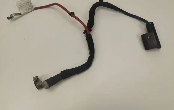 Volkswagen Tiguan Positive cable (battery) 5QA971228C