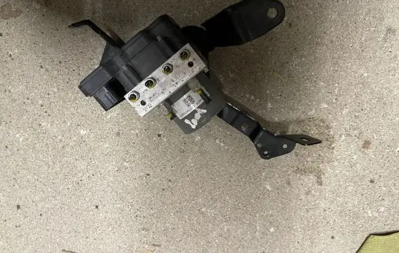 Honda CR-V ABS Pump 2265106539 TNYG7
