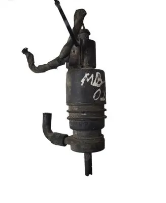 Mercedes-Benz C W203 Windscreen/windshield washer pump A0335450228 PA6GBGF30