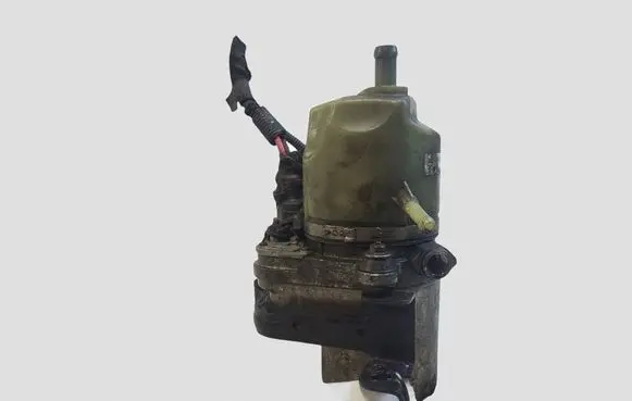Volvo S40 Power steering pump 4N513K514DS 4N513K514