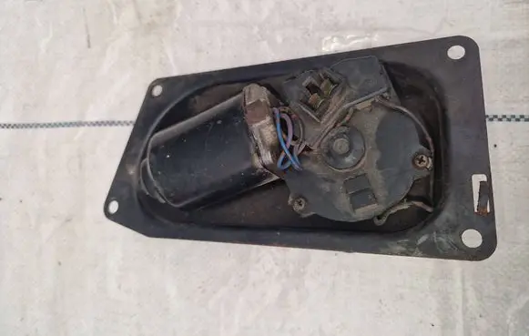 Suzuki Vitara (ET/TA) Wiper motor