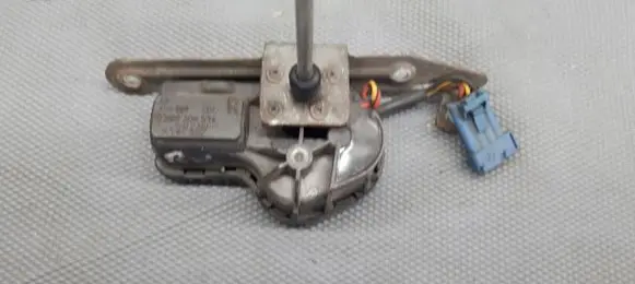 Saab 900 Wiper motor 0390206934