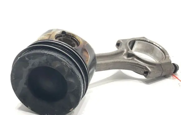 Toyota ProAce City Piston with connecting rod DV5RD
