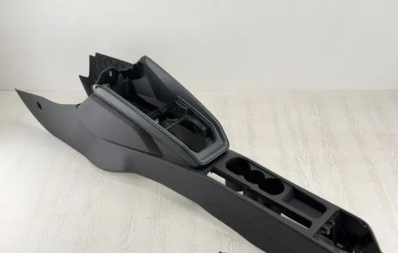 Audi A1 Center console 820863243 1071000001 82C864981