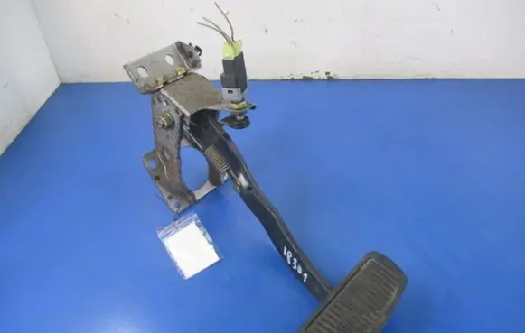 KIA Picanto Accelerator throttle pedal