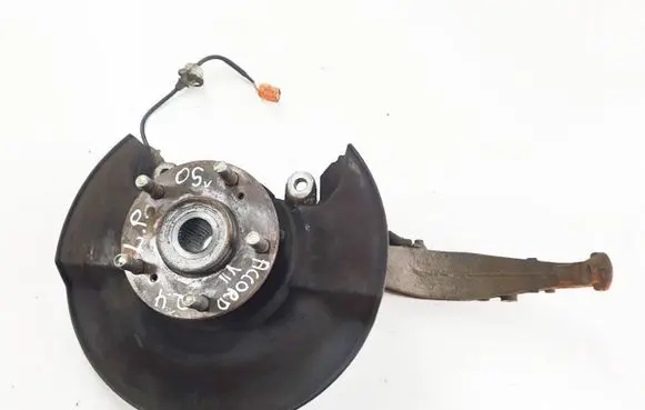 Front wheel hub spindle knuckle