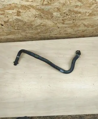 Engine coolant pipe/hose