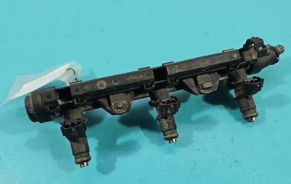 Fuel injector