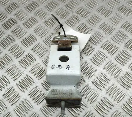 Renault Master III Rear door upper hinge 844000013R