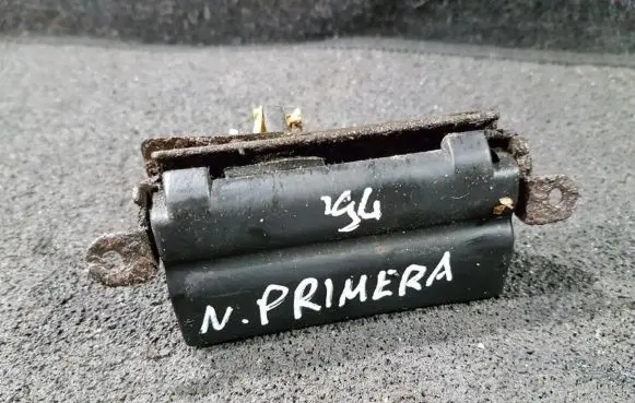 Nissan Primera Tailgate/trunk/boot exterior handle