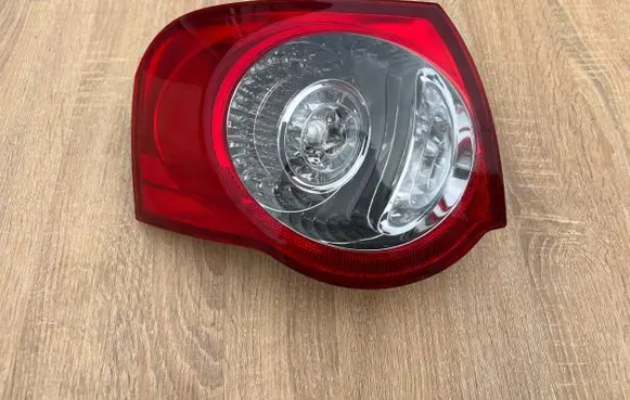 Volkswagen PASSAT B6 Rear/tail lights 11B868