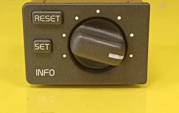 Volvo S40, V40 Other switches/knobs/shifts 30857598C