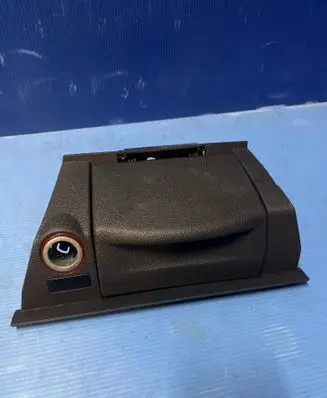 Car ashtray