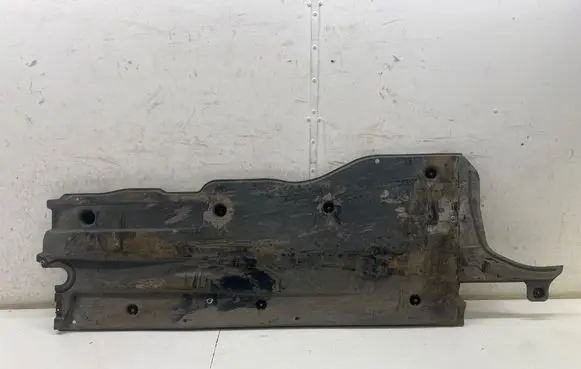 Skoda Octavia Mk4 Side bottom protection 5WA825202E 5WA825102A