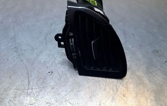 KIA Stinger Dashboard air vent grill cover trim 97480J5900FHV