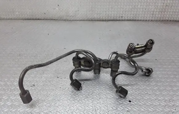 Mini One - Cooper R50 - 53 Fuel injector supply line/pipe 