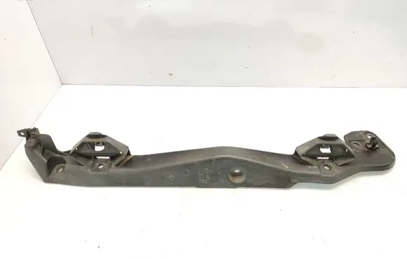 Renault Laguna III Fender mounting bracket 901260001R 631220002R